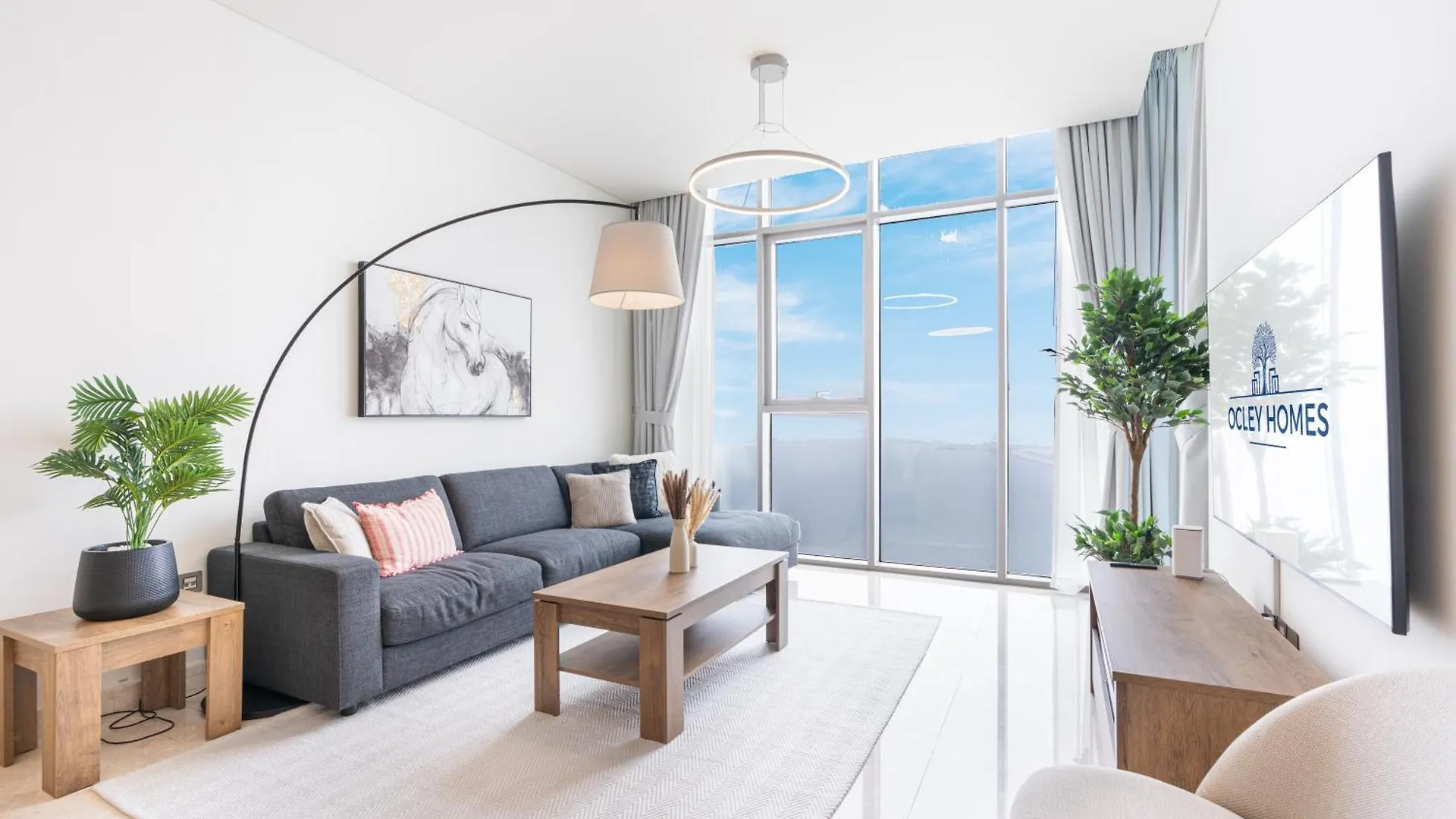 Premium Home With Full Sea View ドバイ アラブ首長国連邦