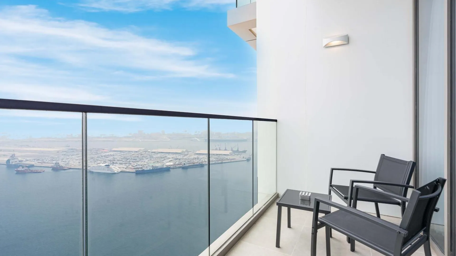 Premium Home With Full Sea View Dubai